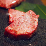 USHIHACHI - 特選10％タンの厚み、美味しさ、頼め頼め！