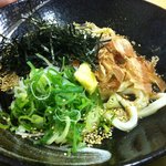 はんなりや - 釜玉うどん（温）