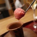 赤坂 菊乃井 - 苺とシャンパンのソルベ