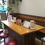 盛多や - テーブル席