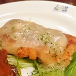 カサ・デ・フジモリ - 鮭のムニエル シードル風味