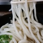 松下製麺所 - いい感じの見た目。