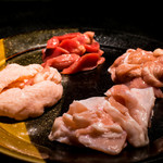 焼肉釜山 - 朝絞め地鶏の四点セット