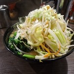 家系ラーメン クックら - ラーメン野菜盛り 680+80円