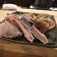 おかもと - これから焼かれる蟹