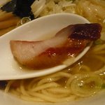 支那そば 八雲 - ちゃーしゅもウマ