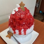 ティーハウスマユール - クリスマスかき氷 ストロベリーカスタードみるく