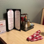 Two Chicks - テーブルの上♪