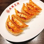 Oosaka Oushou - 餃子