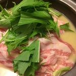 Kuru Ri - ローズポークと白菜の白味噌鍋。冬の定番鍋。