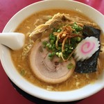 日和田製麺所 - 味噌ラーメン（大盛）