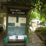 ラ・ブラスリー - (2)ここから入ります。