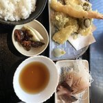 魚平食堂 - 