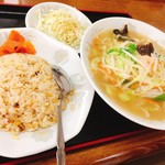 チャンポン定食（850円）