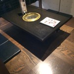Toraji Kantei - テーブル席