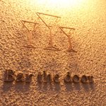 バー ザ ドア - ネーム