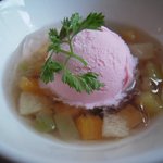 森の邸宅　彩音　- アノン - - 果物のジュレ（2000円のセットのデザート）