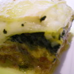 ドルチェ ポンテベッキオ - ラディショナルな仔牛肉とポルチーニ茸・たっぷりほうれん草のラザーニャ