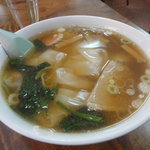 三平 - ワンタン麺（\650）