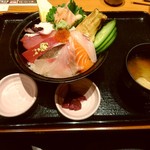 はなの舞 - 【2017.12.21(木)】開運丼790円