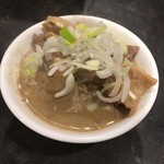 大衆焼肉ヒノモト - 牛モツ煮込み