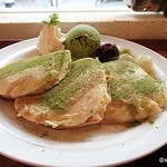 KAYA cafe - 豆腐パンケーキ