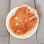 ペンギンベーカリーカフェ - カマンベールノア　210円　2017/12