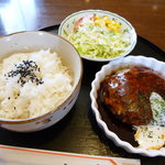 ふくろうの杜 - チーズハンバーグ