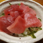 鈴木水産 - 料理写真:マグロ丼