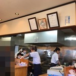 かの家 - 店内