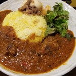 SPICY CURRY 魯珈 - 骨付きマトンカラヒのライス大盛＋るうろう煮玉子