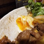 SPICY CURRY 魯珈 - るうろう煮玉子