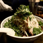 スパイス・ラー麺 卍力 - ＜2017年12月再訪・28回目＞スパイスラーメン・もやし・パクチー・1,030円