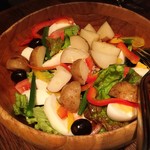 ル　ビストロ - ニース風サラダ じゃがいもあったかい