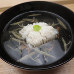 青山　仁 - 椀 淡路産ぼたん鱧 じゅんさい