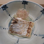 青山　仁 - 太刀魚と冬瓜の焼き浸し