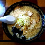 背脂塩ラーメン