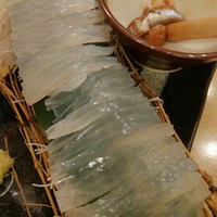 烏賊 鮨ダイニング 鮮助 大宮東口本店 - 透け透け(／▽＼)♪(今日のはスルメイカみたい)