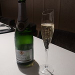 グランド ダイア - フランス産のスパークリングワイン