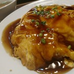 餃子屋　壱番 - 自分が天津飯が好きだと言うことを思い出させる天津飯。