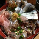 生麦 - ★今日のおすすめ定食！ アジ イワシ コハダ 丼（900円）★