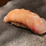 SUSHI 権八 - 