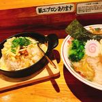 オールド スクール 中華そば ミヤ デ ラ ソウル - 中華そば(塩)+チーズご飯