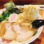 オールド スクール 中華そば ミヤ デ ラ ソウル - 麺