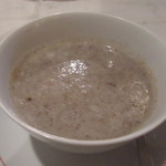 オ・タン・ペルデュ - マッシュルームスープ