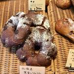 メゾン ムラタ - 商品棚１