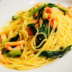 クラフトビアハウスモルト - 紅ズワイガニと九条ネギのスパゲティ