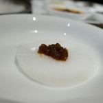 豊栄 - 醬を大根につけて酒肴に