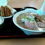 オーモリラーメン - ラーメン定食