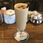 コーヒーハウス ニシヤ - エスプレッソバナナシェイク（700円）税込